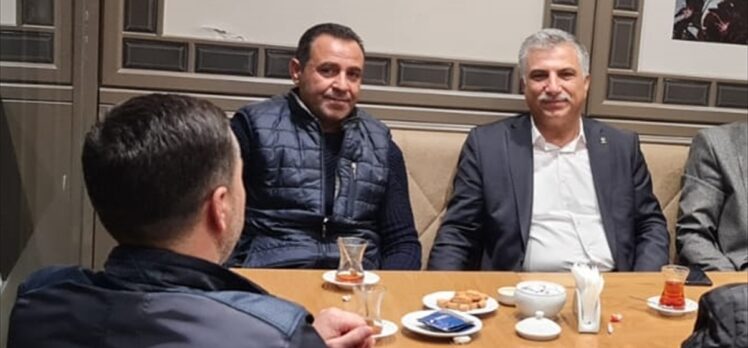 AK Parti'li Sağlar, İYİ Partili Türkkan'ın küfrettiği şehit ağabeyi Tahir Gümren ile buluştu