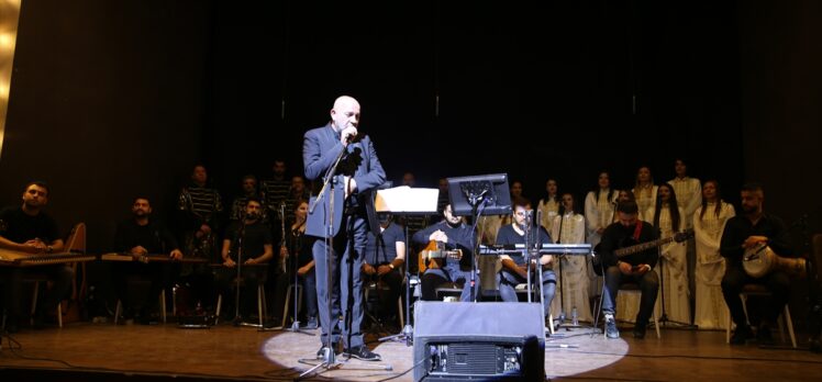 Antakya Medeniyetler Korosu, Meclis Kültür ve Sanat Merkezi'nde konser verdi