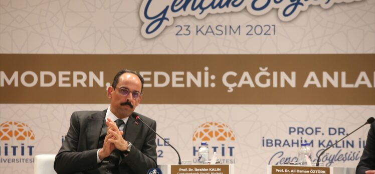 Cumhurbaşkanlığı Sözcüsü İbrahim Kalın, Hitit Üniversitesi öğrencileriyle bir araya geldi: