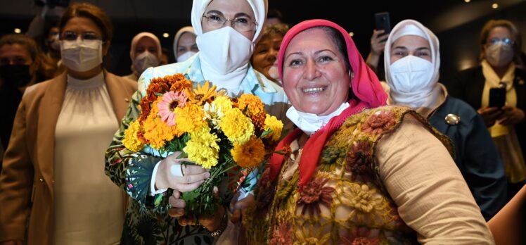 Emine Erdoğan, Kadın Kooperatifleri İstanbul Buluşması Programı'na katıldı: