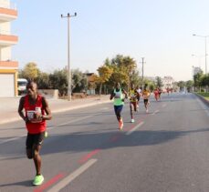 Mersin'de Toroslar Uluslararası Yarı Maratonu başladı