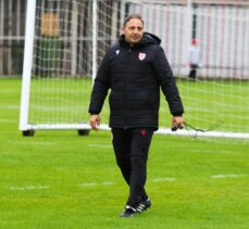Samsunspor Teknik Direktörü Çapa: “Hedefimiz devreyi ilk 6 içinde bitirmek”