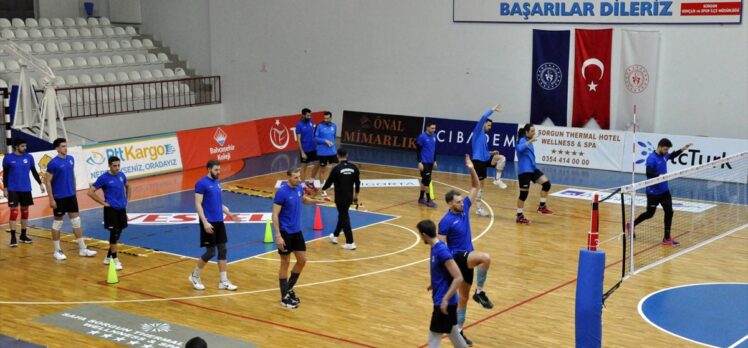 Sorgun Belediyespor Yeni Kızıltepespor maçına hazırlanıyor