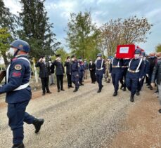 Tunceli'de kalp krizi sonucu vefat eden askerin cenazesi Osmaniye'de defnedildi