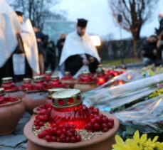 Ukrayna'da “Holodomor trajedisi”nin kurbanları anıldı