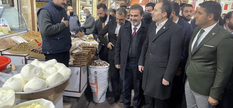 Yeniden Refah Partisi Genel Başkanı Fatih Erbakan, Elazığ'da esnafı ziyaret etti