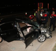 Adıyaman'da iş makinesiyle çarpışan otomobilin sürücüsü öldü