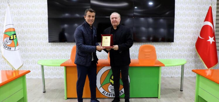 Alanyaspor'da Bülent Korkmaz dönemi sona erdi