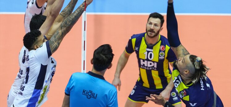 Voleybol: AXA Sigorta Efeler Ligi