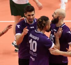 Voleybol: AXA Sigorta Efeler Ligi