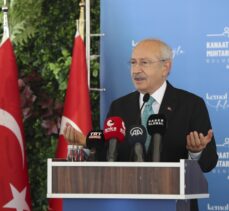 CHP Genel Başkanı Kılıçdaroğlu, Elmadağ'da muhtarlar ve STK temsilcileriyle buluştu: