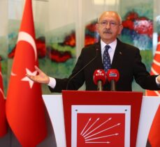 CHP Genel Başkanı Kılıçdaroğlu, Demokrat Parti Genel Başkanı Uysal ile görüştü