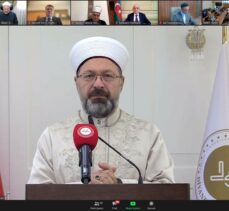 Diyanet İşleri Başkanı Erbaş, “17. İslami Forum”da konuştu: