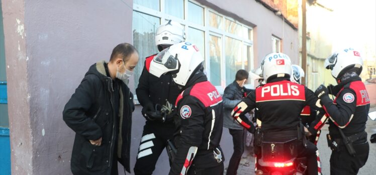 Edirne'de asayiş ve trafik uygulamasında yakalanan 6 şüpheli tutuklandı