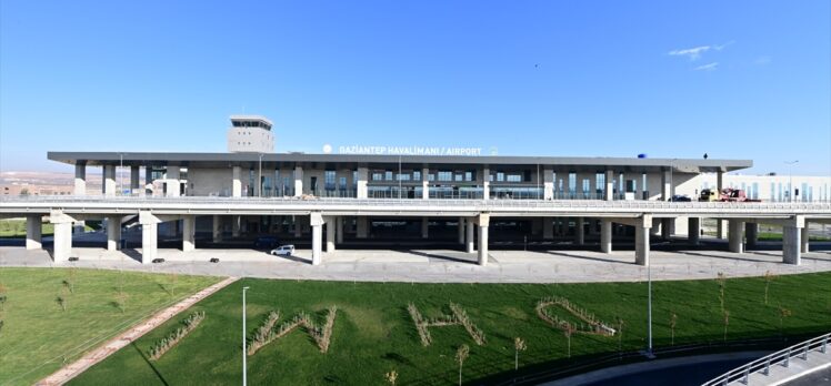 Gaziantep Havalimanı'nın yeni terminal binasının açılışı yarın yapılacak