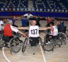 Hakkarili sporcunun Tekerlekli Sandalye Basketbol Kadın Milli Takımı'na seçilme gururu