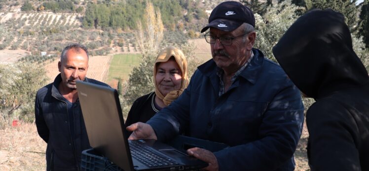 Hatay'da zeytin hasadı işçileri AA'nın “Yılın Fotoğrafları” oylamasına katıldı