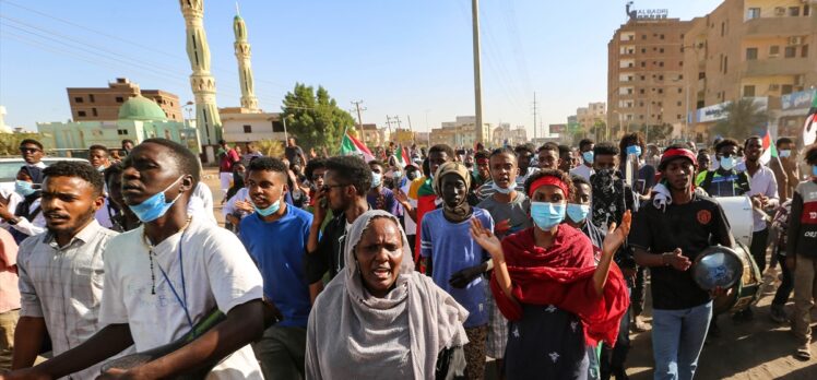 Sudan'da siyasi anlaşma karşıtı gösteriler düzenlendi