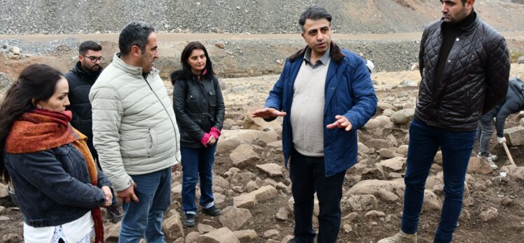 UNESCO'nun geçici listesindeki Yesemek'te 15 heykel gün yüzüne çıkarıldı