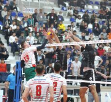 Voleybol: AXA Sigorta Efeler Ligi