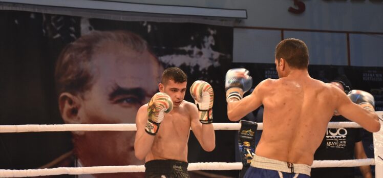 Adana'da “Star Fight Arena Muaythai Gecesi” düzenlendi