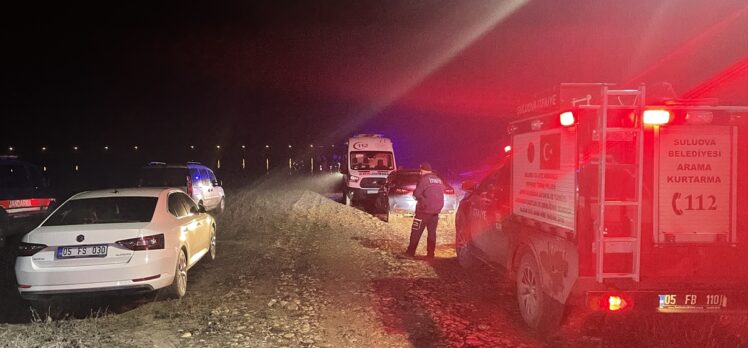 Amasya'da balık avlamak için botla baraj gölüne açılan 2 arkadaştan biri kayboldu