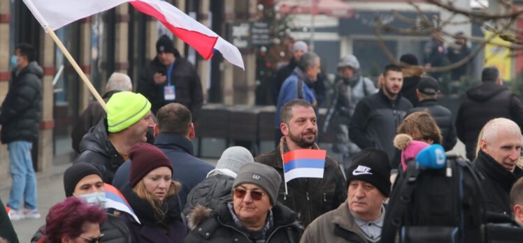 Bosna Hersek'te anayasaya aykırı olmasına rağmen “Sırp Cumhuriyeti” günü kutlandı