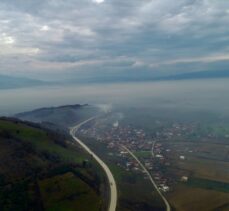 Efteni Gölü Kuş Cenneti'ndeki sis, drone ile görüntülendi