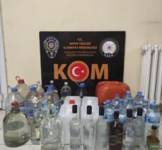 Hatay'da sahte içki ve kaçakçılık operasyonunda 4 kişi yakalandı