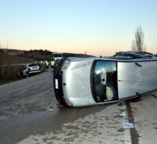 Kırıkkale'de otomobille hafif ticari araç çarpıştı, 6 kişi yaralandı