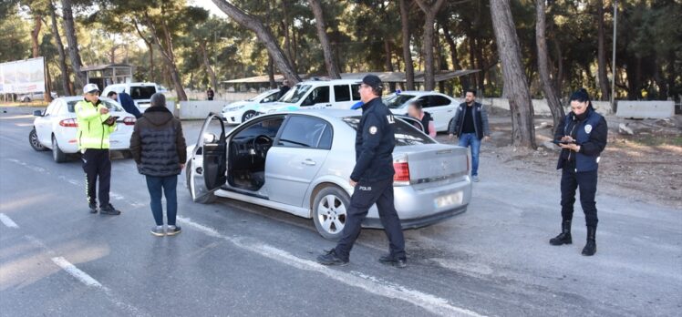 Antalya'da “Huzurlu sokaklar uygulaması” yapıldı