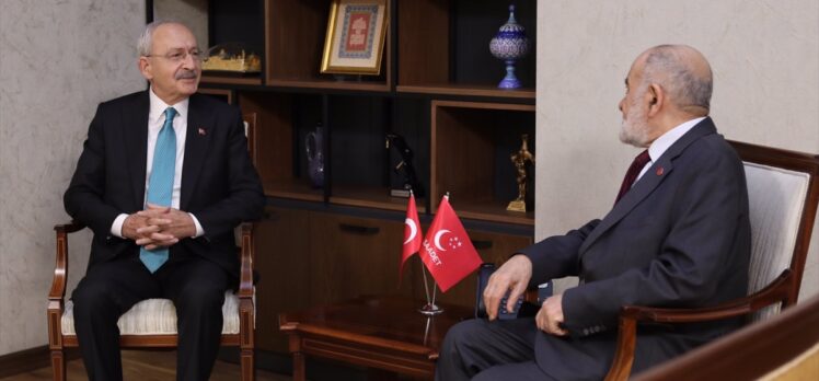 Kılıçdaroğlu'ndan Karamollaoğlu'na geçmiş olsun ziyareti