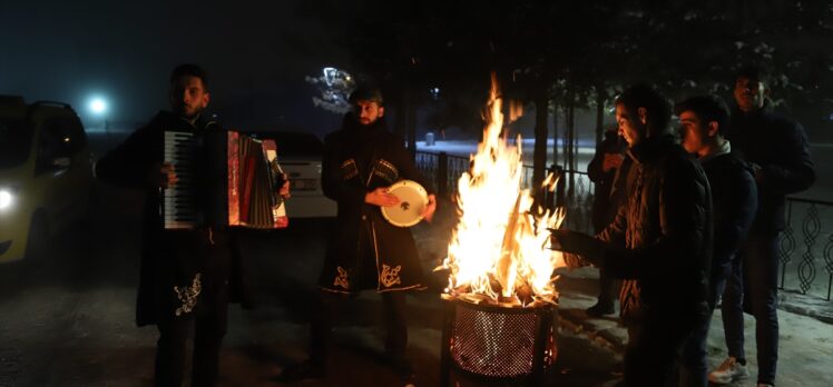 “Turistik Doğu Ekspresi” Kars'ta coşkuyla karşılandı