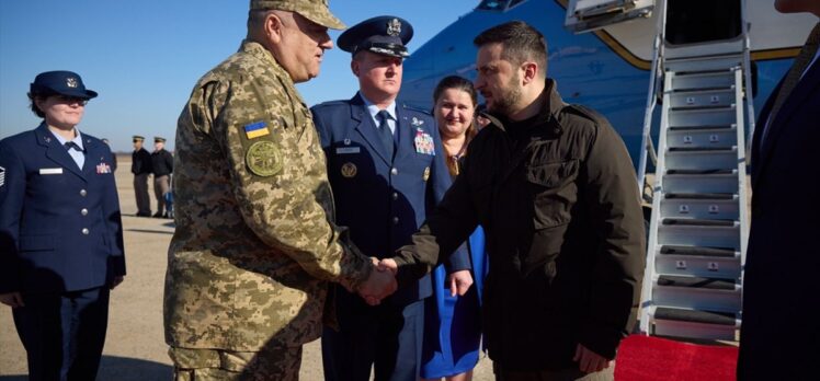 Ukrayna Devlet Başkanı Zelenskiy ABD'ye ulaştı