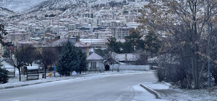 Sivas ve Yozgat'ta kar yağdı