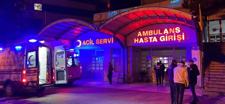 Zonguldak'ta 24 öğrenci gıda zehirlenmesi şüphesiyle hastaneye kaldırıldı