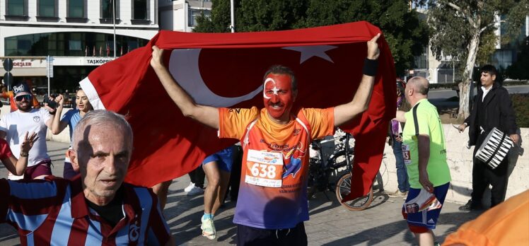 5 Ocak Adana Kurtuluş Yarı Maratonu koşuldu