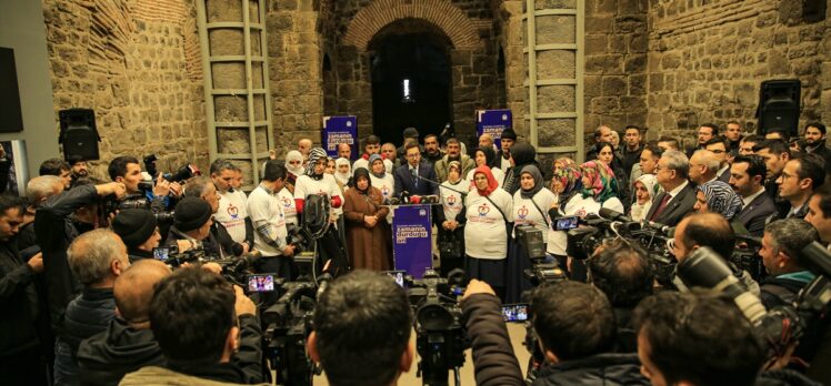 AA'nın “Diyarbakır Anneleri İçin Zamanın Durduğu An” fotoğraf sergisi açıldı