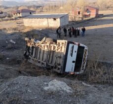 Ağrı'da tır ile minibüsün çarpışması sonucu 1 kişi öldü