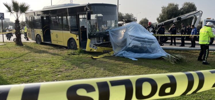 Aydın'da halk otobüsü ile cipin çarpıştığı kazada 1 kişi öldü, 4 kişi yaralandı