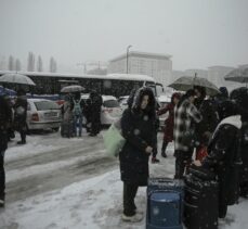 Bilgi yarışmasında dereceye giren Boşnak öğrenciler İstanbul gezisi için yola çıktı