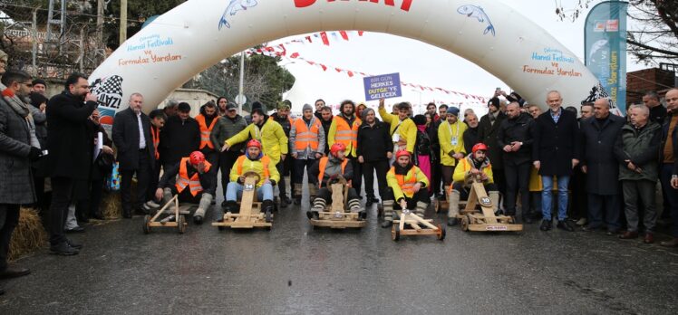 Çekmeköy'de “Hamsi Festivali ve Formulaz Yarışları”