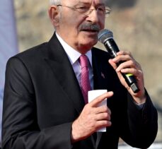 CHP Genel Başkanı Kılıçdaroğlu, İzmir'de okul temel atma törenine katıldı: