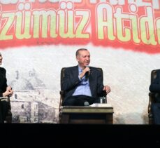 Cumhurbaşkanı Erdoğan, “Kökümüz Mazide, Gözümüz Atide” programında gençlerle buluştu: (3)