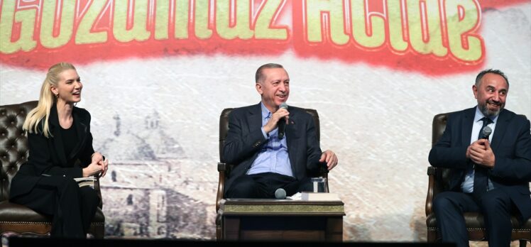 Cumhurbaşkanı Erdoğan, “Kökümüz Mazide, Gözümüz Atide” programında gençlerle buluştu: (3)