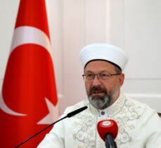 Diyanet İşleri Başkanı Erbaş, “Dünya Müslüman Dini Liderler Toplantısı” sonuç bildirgesini açıkladı: