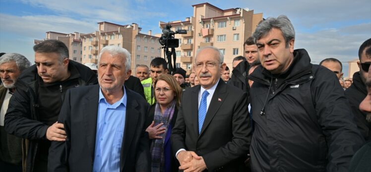 Kılıçdaroğlu, Denizli'de güneş enerji santrali açtı