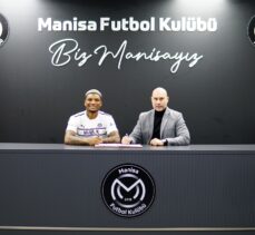 Manisa FK, Junior Fernandes'i kadrosuna kattı