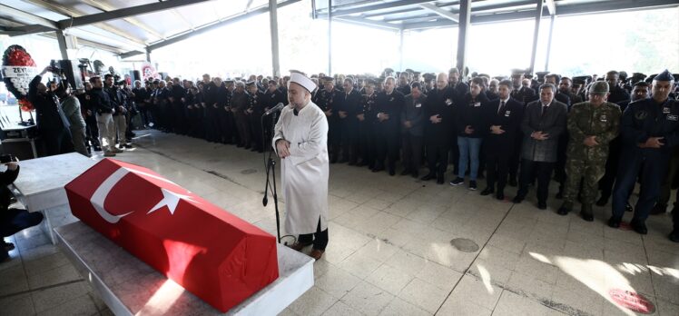 Şehit Jandarma Uzman Çavuş Öztürk, Adana'da son yolculuğuna uğurlandı