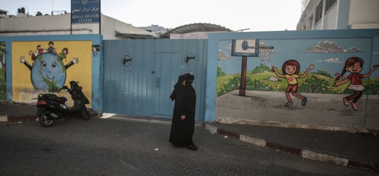 UNRWA çalışanları Gazze ve Batı Şeria'da greve gitti